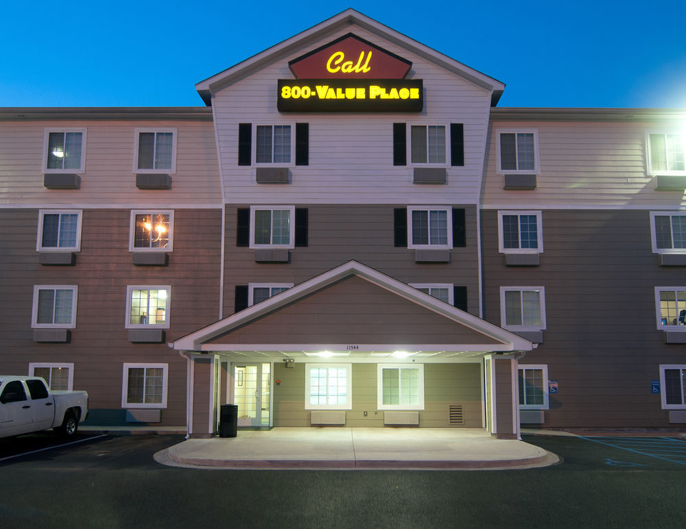 Woodspring Suites Baton Rouge East I-12 מראה חיצוני תמונה